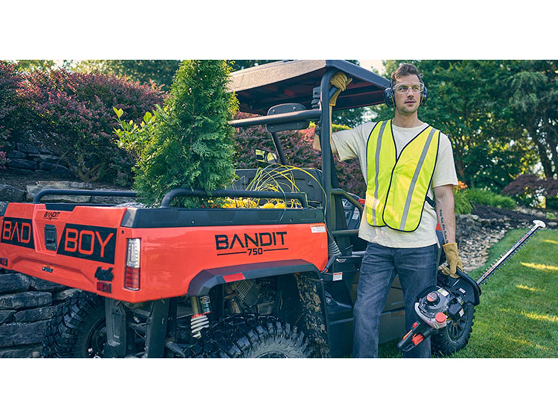 2025 Bad Boy Mowers Bandit 750 in Gaylord, Michigan - Photo 14