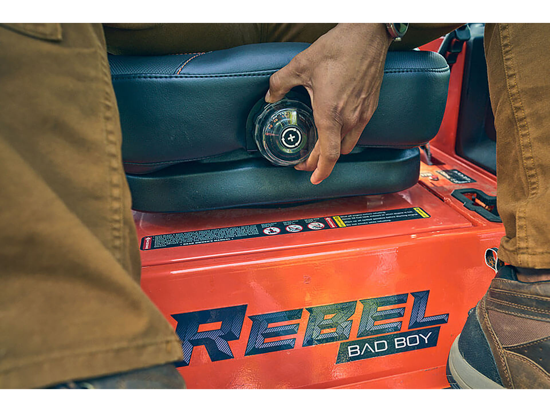 2025 Bad Boy Mowers Rebel 61 in. Kawasaki EVO820 EFI 34 hp in Topeka, Kansas - Photo 11