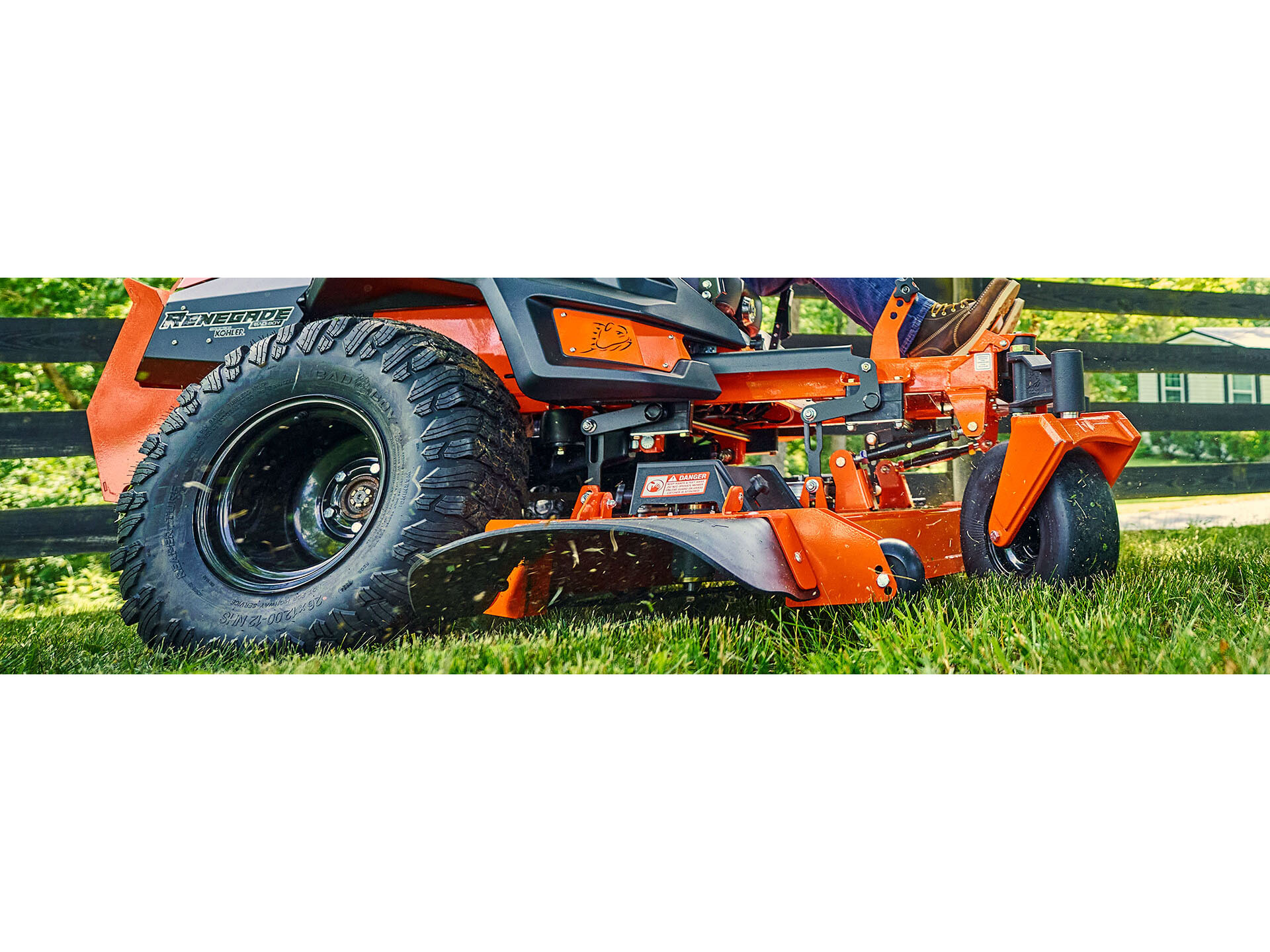 2026 Bad Boy Mowers Renegade Gas 61 in. Kohler ECH980 EFI 38.5 hp in Gaylord, Michigan - Photo 9