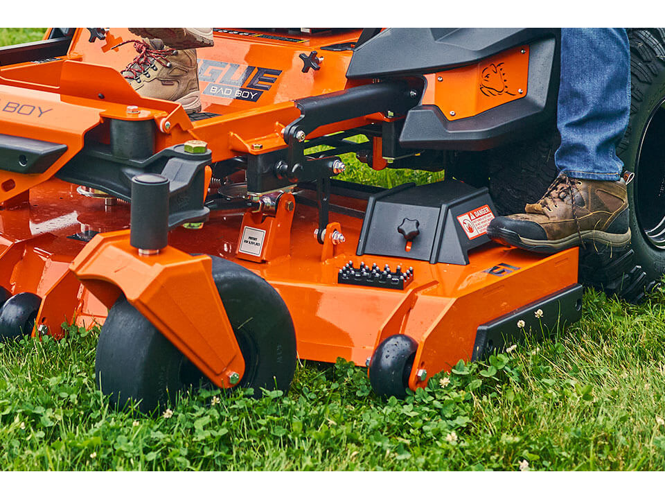 2026 Bad Boy Mowers Rogue 61 in. Kohler ECV980 EFI 38.5 hp in Gaylord, Michigan - Photo 13