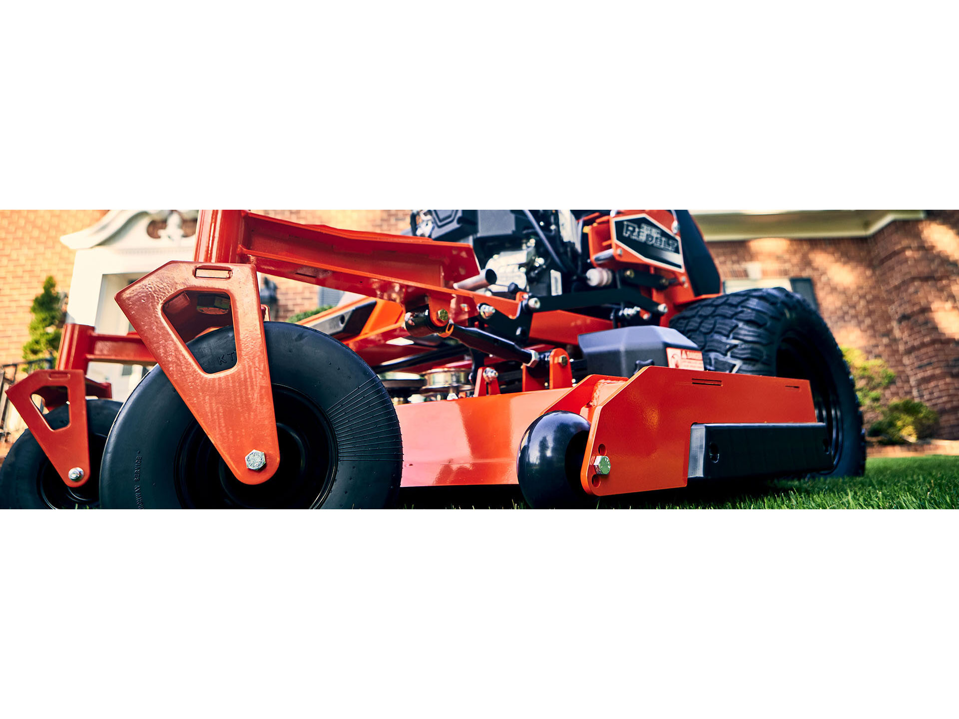 2026 Bad Boy Mowers Revolt 54 in. Vanguard EFI 28 hp in Gaylord, Michigan - Photo 9