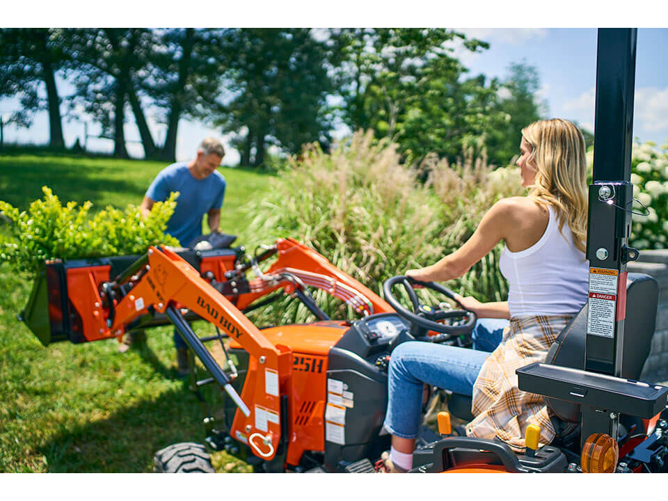 2026 Bad Boy Mowers 1025 with Loader in Gaylord, Michigan - Photo 4