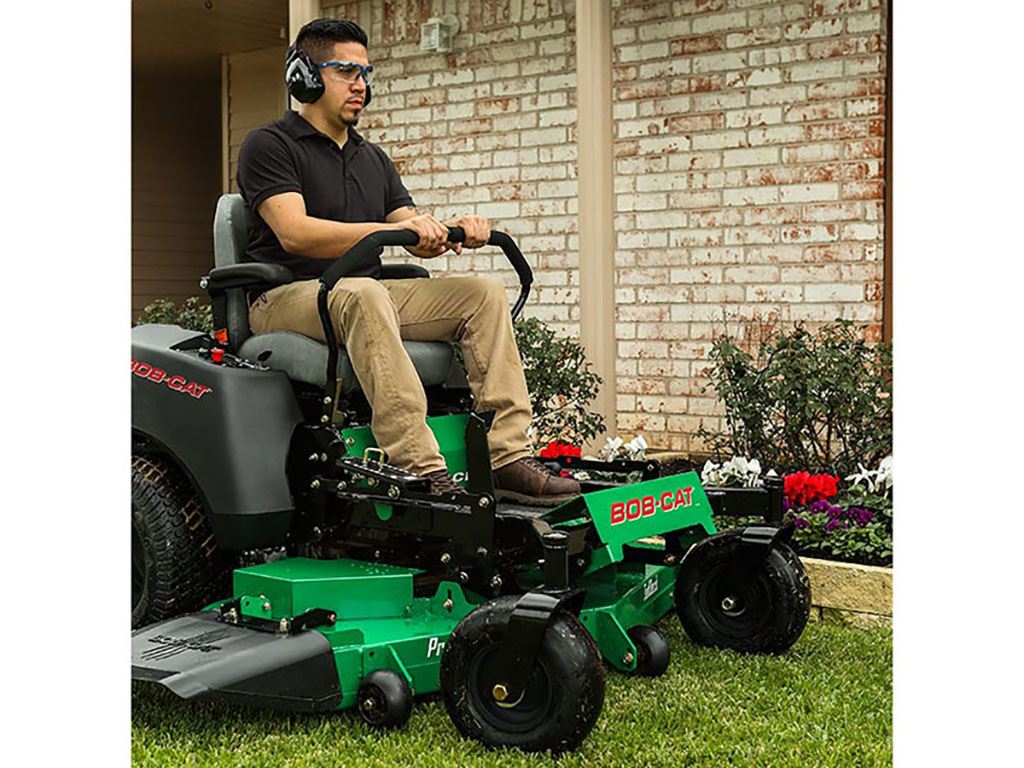 New 2020 Bob-Cat Mowers CRZ 61 in. Kawasaki FR691V 726 cc Green