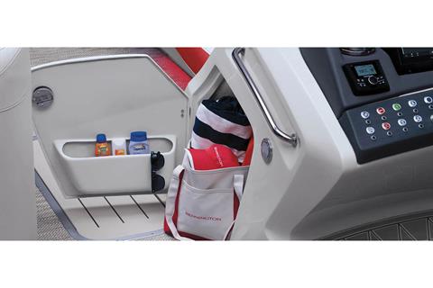 2025 Bennington 25 QFB in Saint Cloud, Minnesota - Photo 18