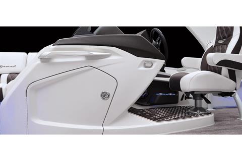 2025 Bennington 28 RCW in Saint Cloud, Minnesota - Photo 15