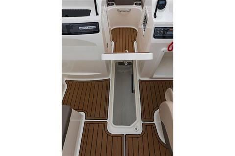 2019 Bayliner VR4 Bowrider I/O in Kaukauna, Wisconsin - Photo 38