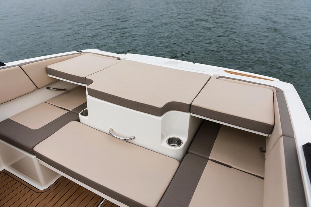 2019 Bayliner VR4 Bowrider I/O in Kaukauna, Wisconsin - Photo 41