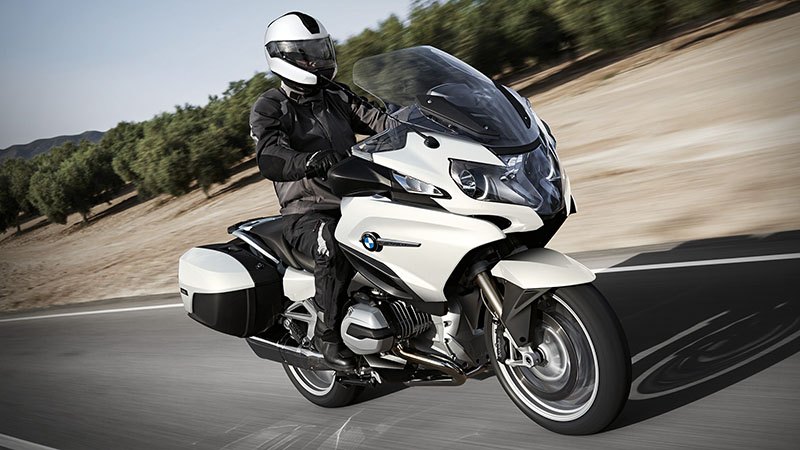 2018 BMW R 1200 RT in West Bridgewater, Massachusetts - Photo 12