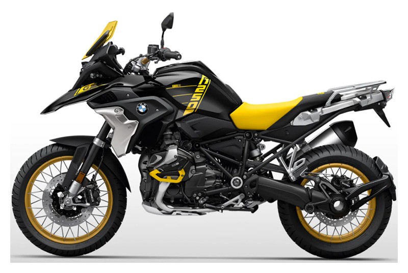 R 1250 price new arrivals