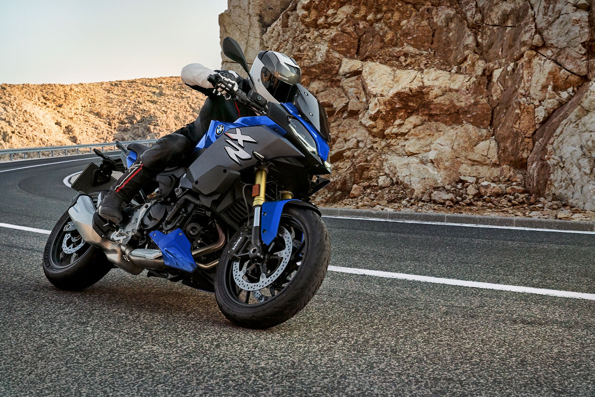 Bmw f 900 x new arrivals