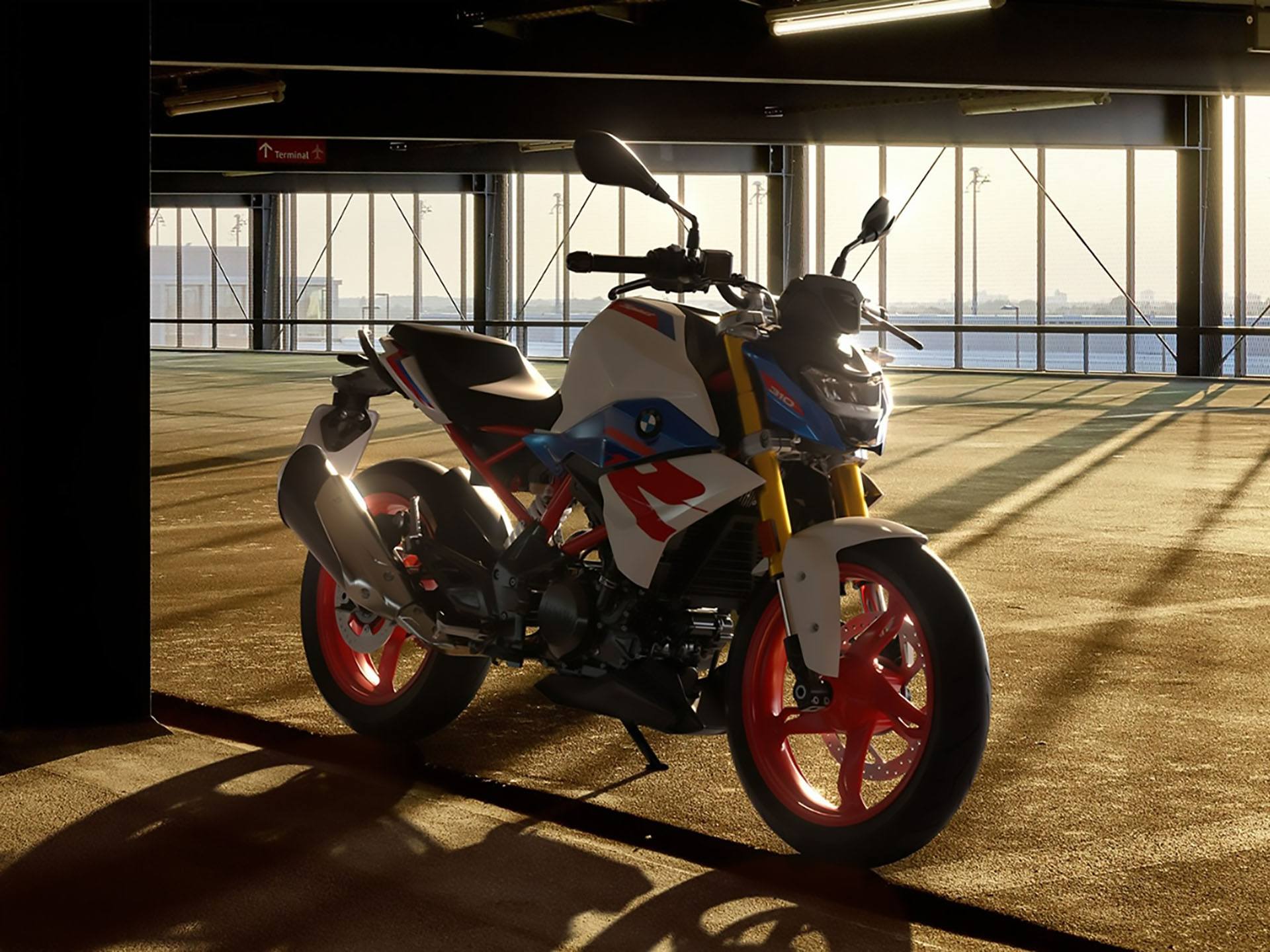 2023 BMW G 310 R 2