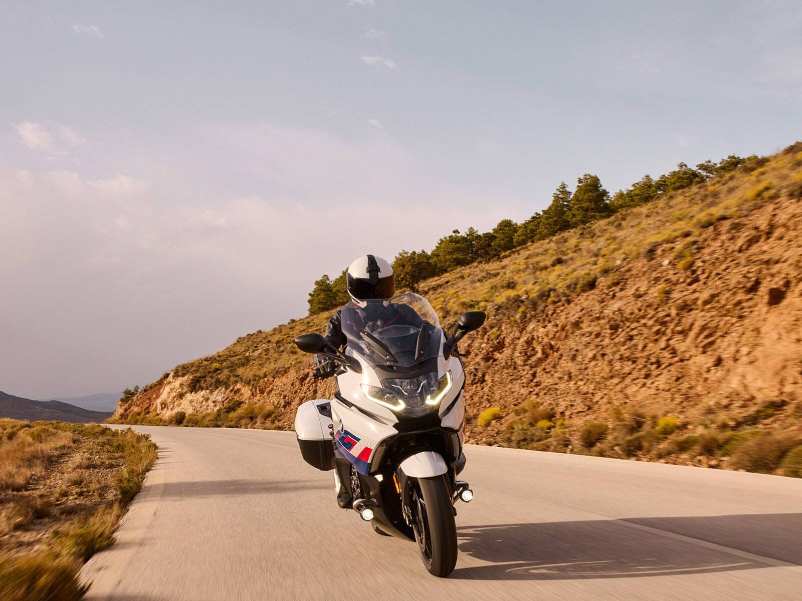 2023 BMW K 1600 GT in Cleveland, Ohio - Photo 7