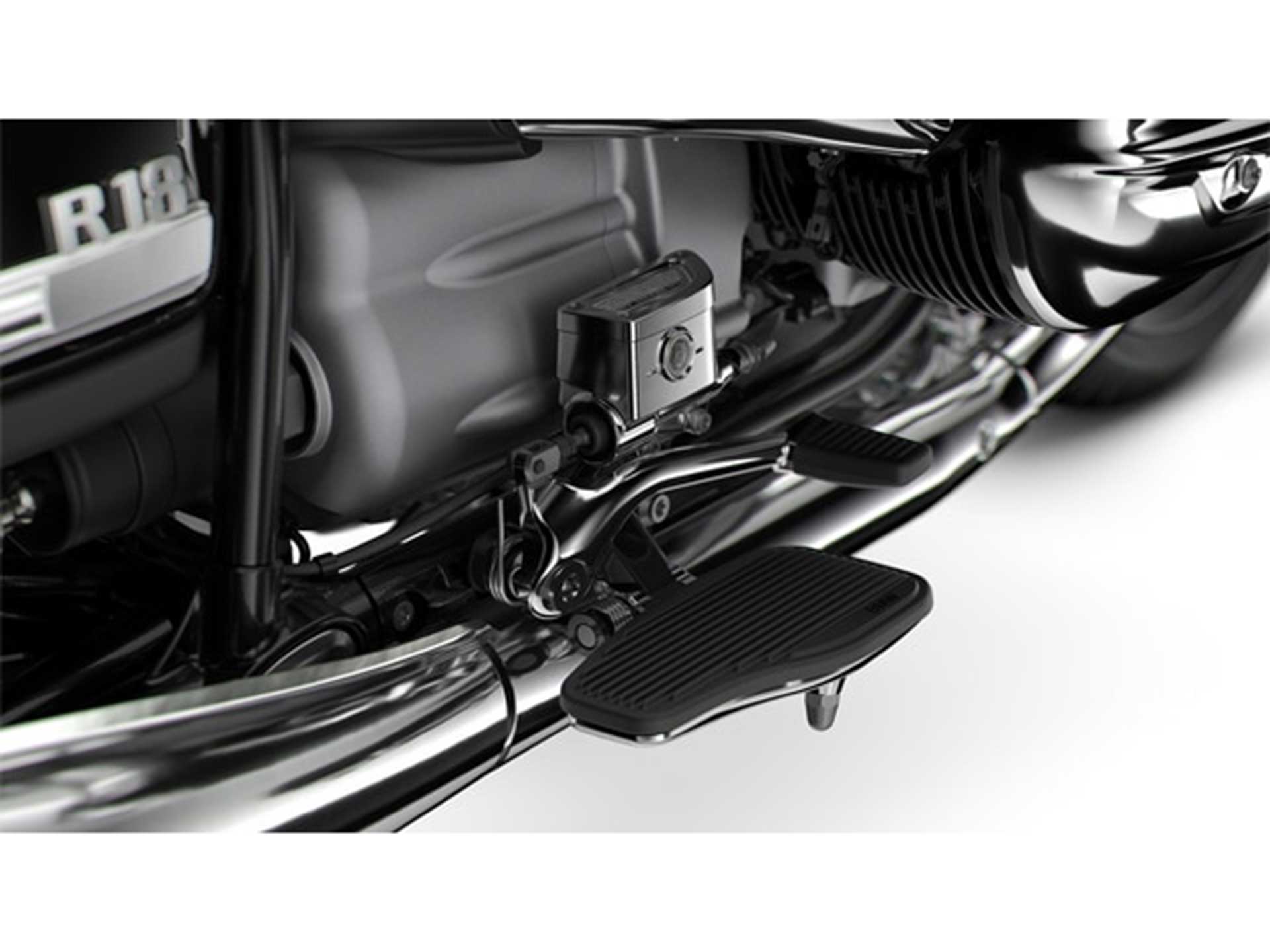 2024 BMW R 18 in Fort Myers, Florida - Photo 2