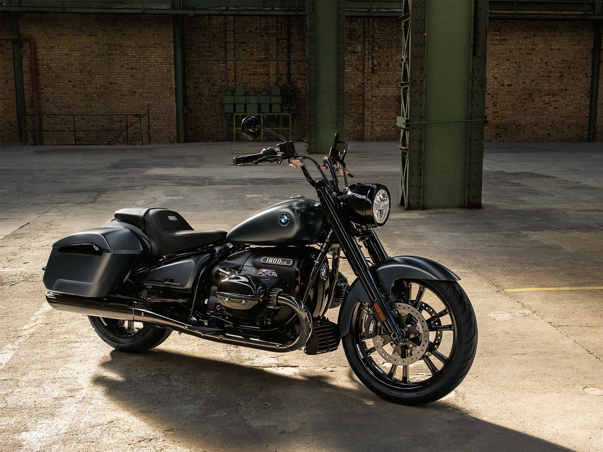 Bmw 18 motorcycle cheap