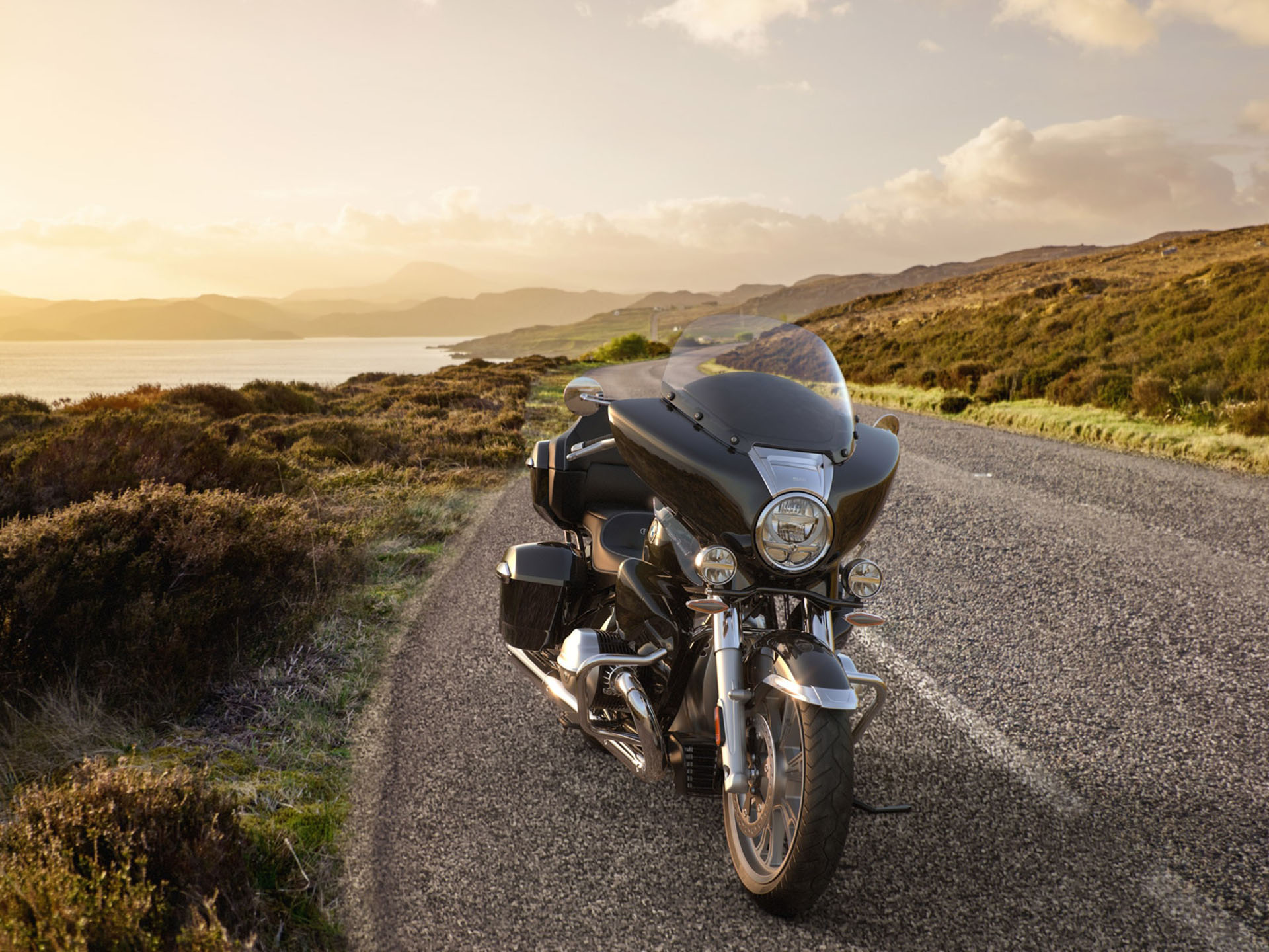 2024 BMW R 18 Transcontinental in Fort Myers, Florida - Photo 15