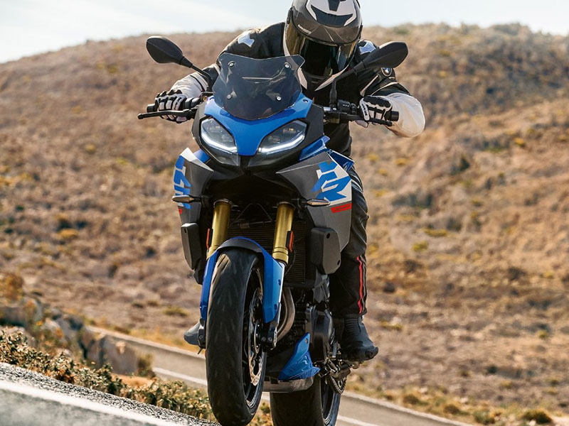 2024 BMW F 900 XR in Fort Myers, Florida - Photo 11