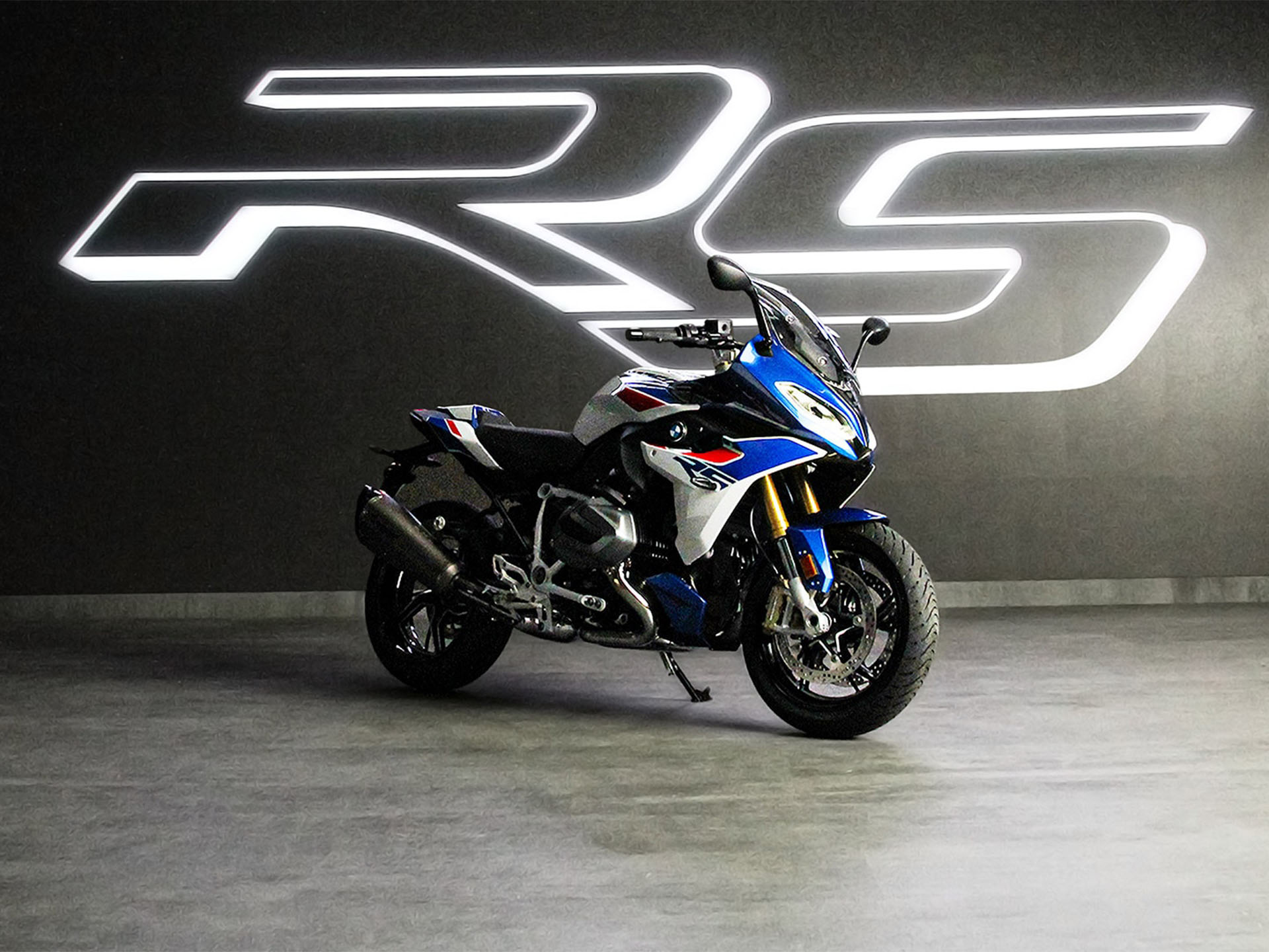 Bmw rs online