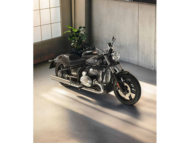 2025 BMW R 18 in Richfield, Minnesota - Photo 11