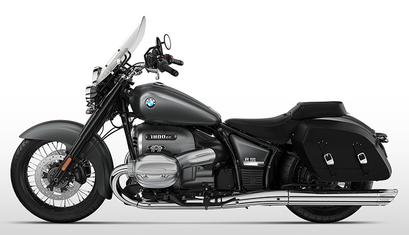 2025 BMW R 18 Classic in Richfield, Minnesota - Photo 1