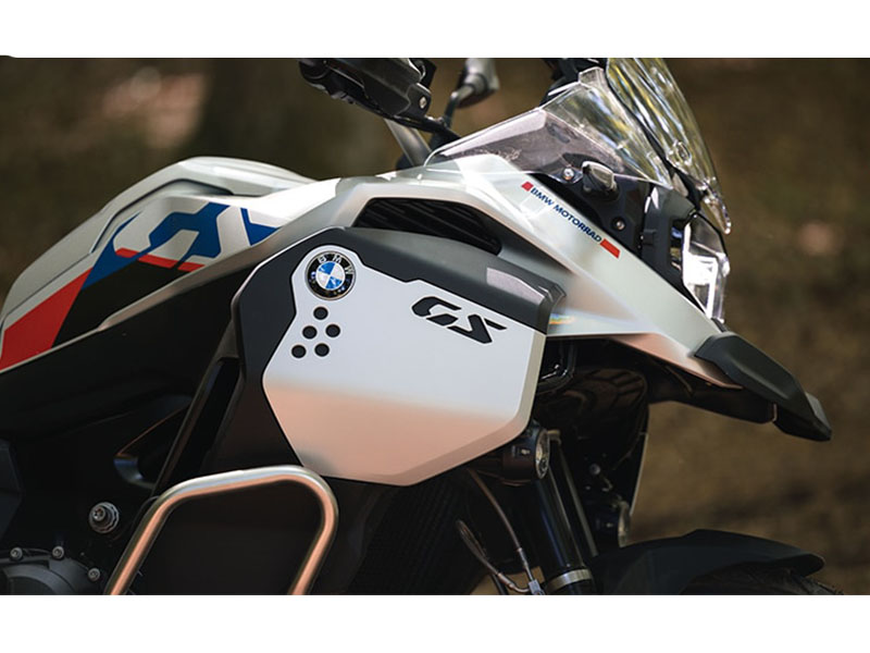 2025 BMW F 900 GS Adventure in Lexington, Kentucky - Photo 9