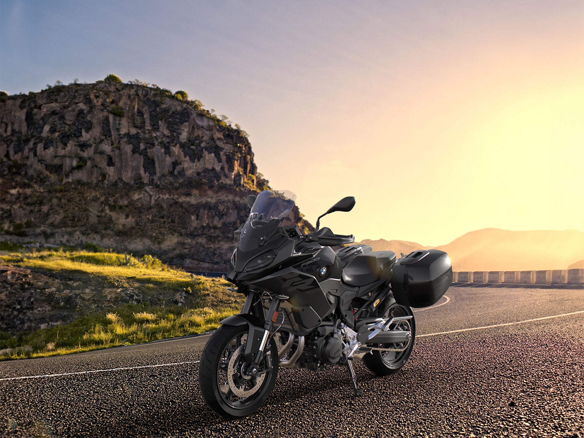 2025 BMW F 900 XR in Lexington, Kentucky - Photo 14