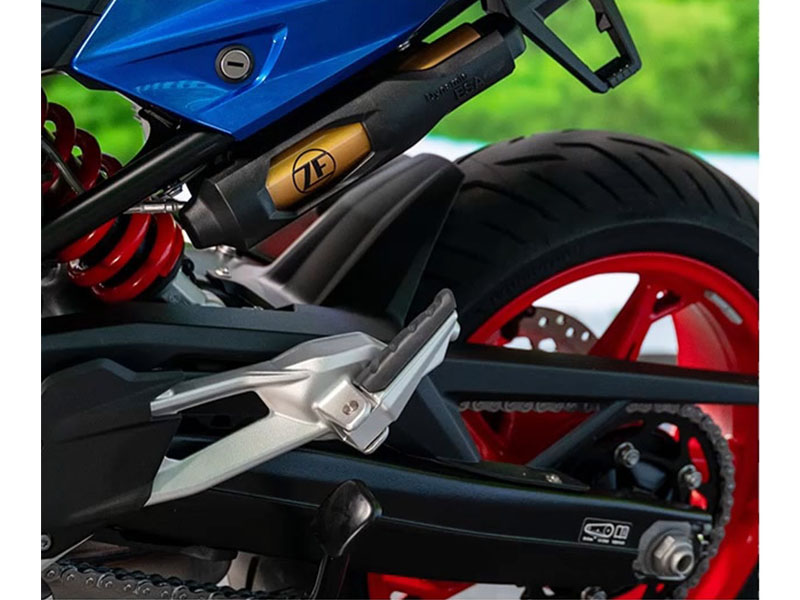 2025 BMW F 900 XR in Lexington, Kentucky - Photo 3