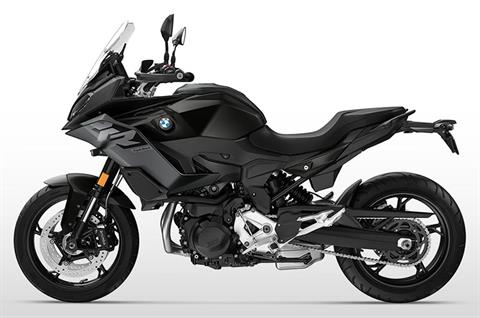 2025 BMW F 900 XR