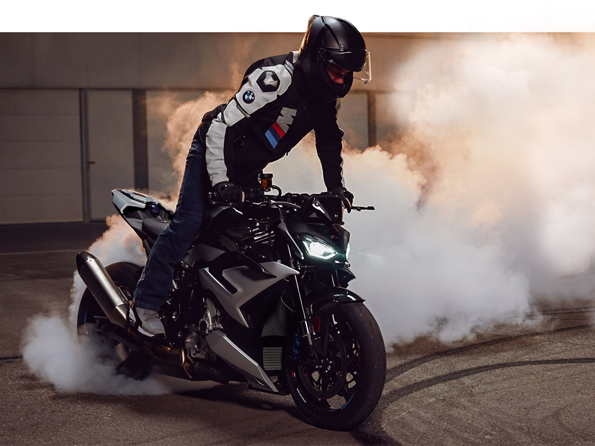 2025 BMW M 1000 R in Cleveland, Ohio - Photo 12
