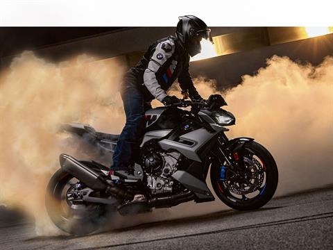 2025 BMW M 1000 R in Cleveland, Ohio - Photo 17
