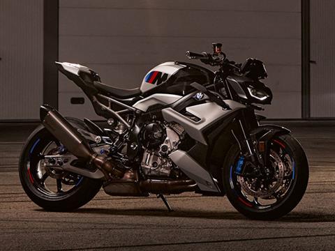 2025 BMW M 1000 R in Cleveland, Ohio - Photo 18