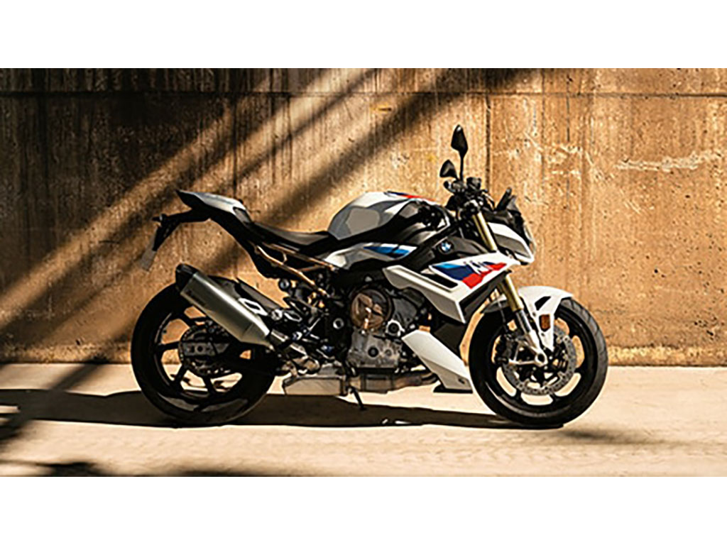 2024 BMW M 1000 R in Lexington, Kentucky - Photo 17