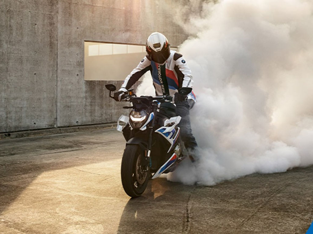 2024 BMW M 1000 R in Lexington, Kentucky - Photo 20