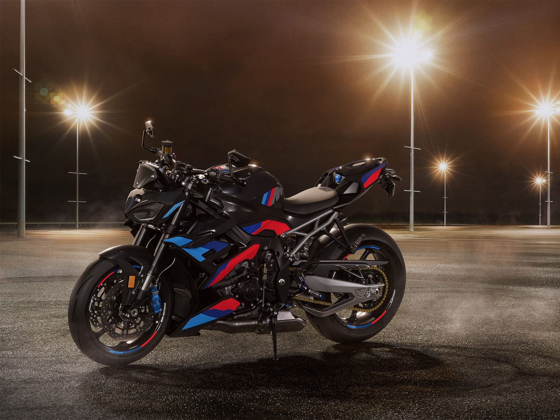 2025 BMW M 1000 R in Cleveland, Ohio - Photo 11