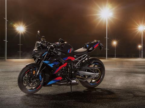2025 BMW M 1000 R in Cleveland, Ohio - Photo 11