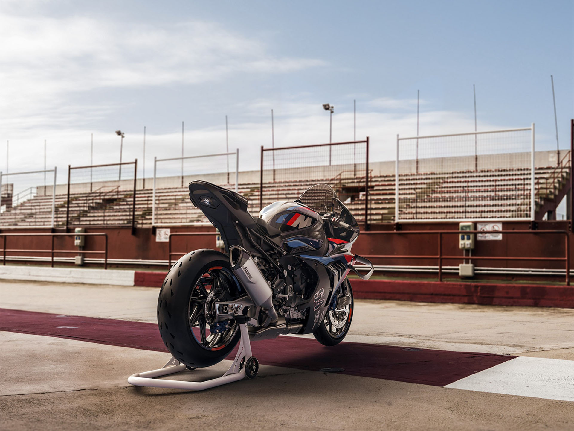 2025 BMW M 1000 RR in Indianapolis, Indiana - Photo 19