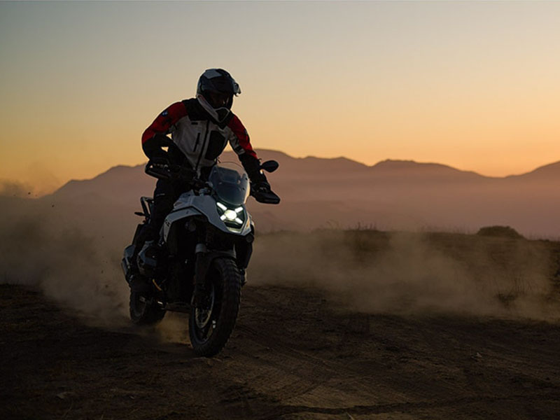 2025 BMW R 1300 GS in Indianapolis, Indiana - Photo 10