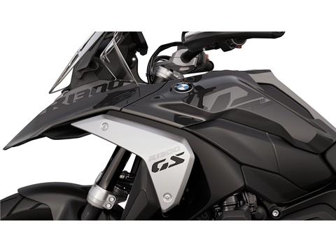 2025 BMW R 1300 GS in Richfield, Minnesota - Photo 3