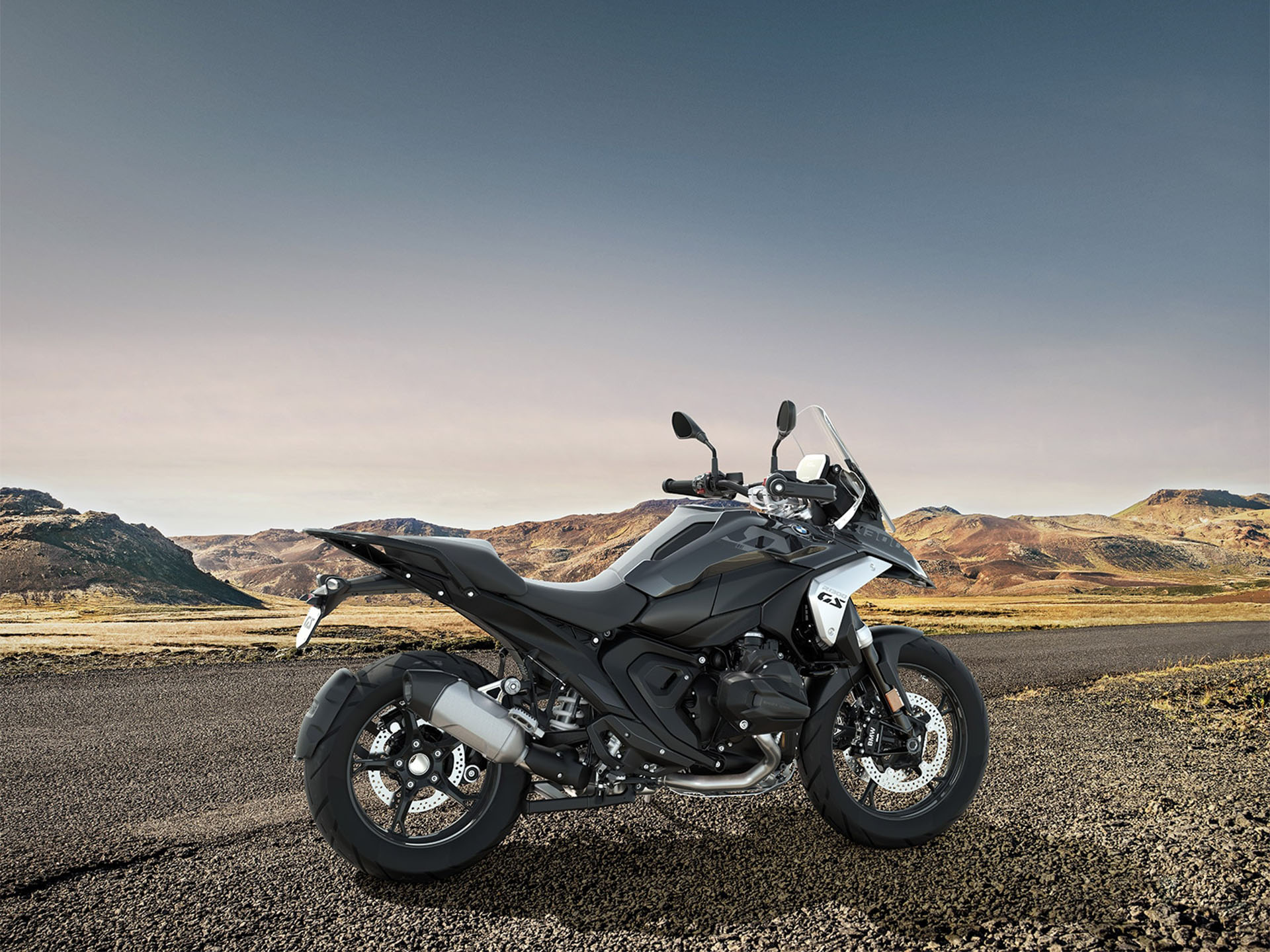 2025 BMW R 1300 GS in Richfield, Minnesota - Photo 11