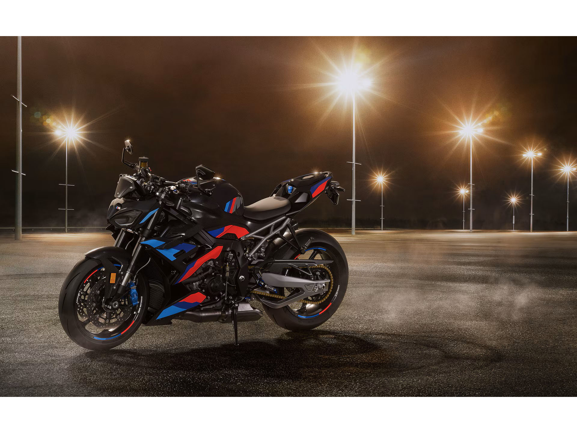 2026 BMW M 1000 R in Chattanooga, Tennessee - Photo 11