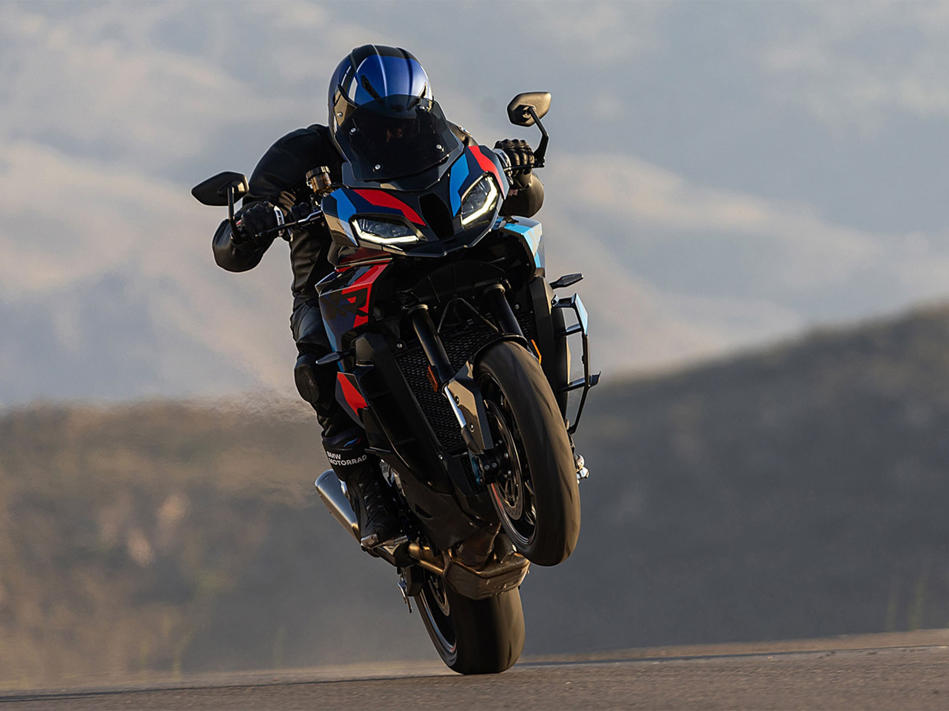 2026 BMW M 1000 XR in NOT DEFINED, NOT DEFINED - Photo 13