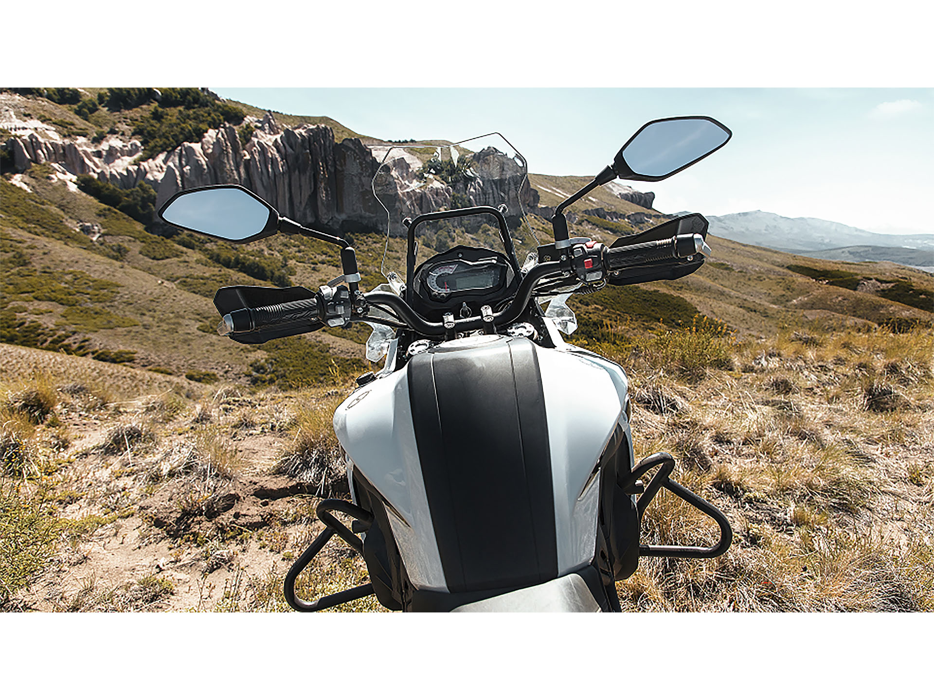 2024 Benelli TRK 502 X in Pine Bluff, Arkansas - Photo 17