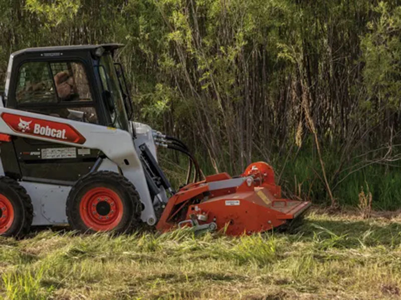 2025 Bobcat FC200 in Paso Robles, California - Photo 2