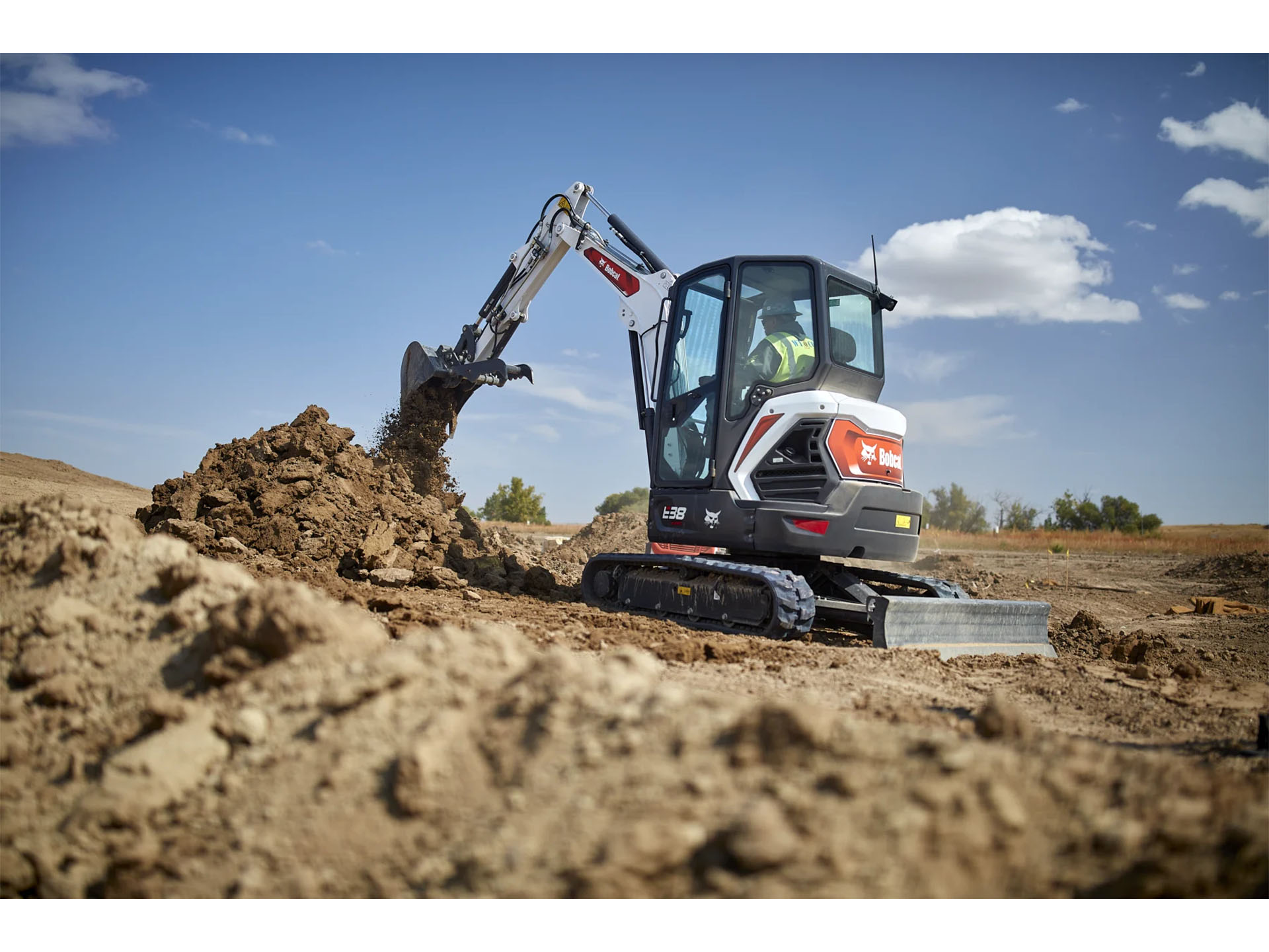 2025 Bobcat E38 in Paso Robles, California - Photo 9