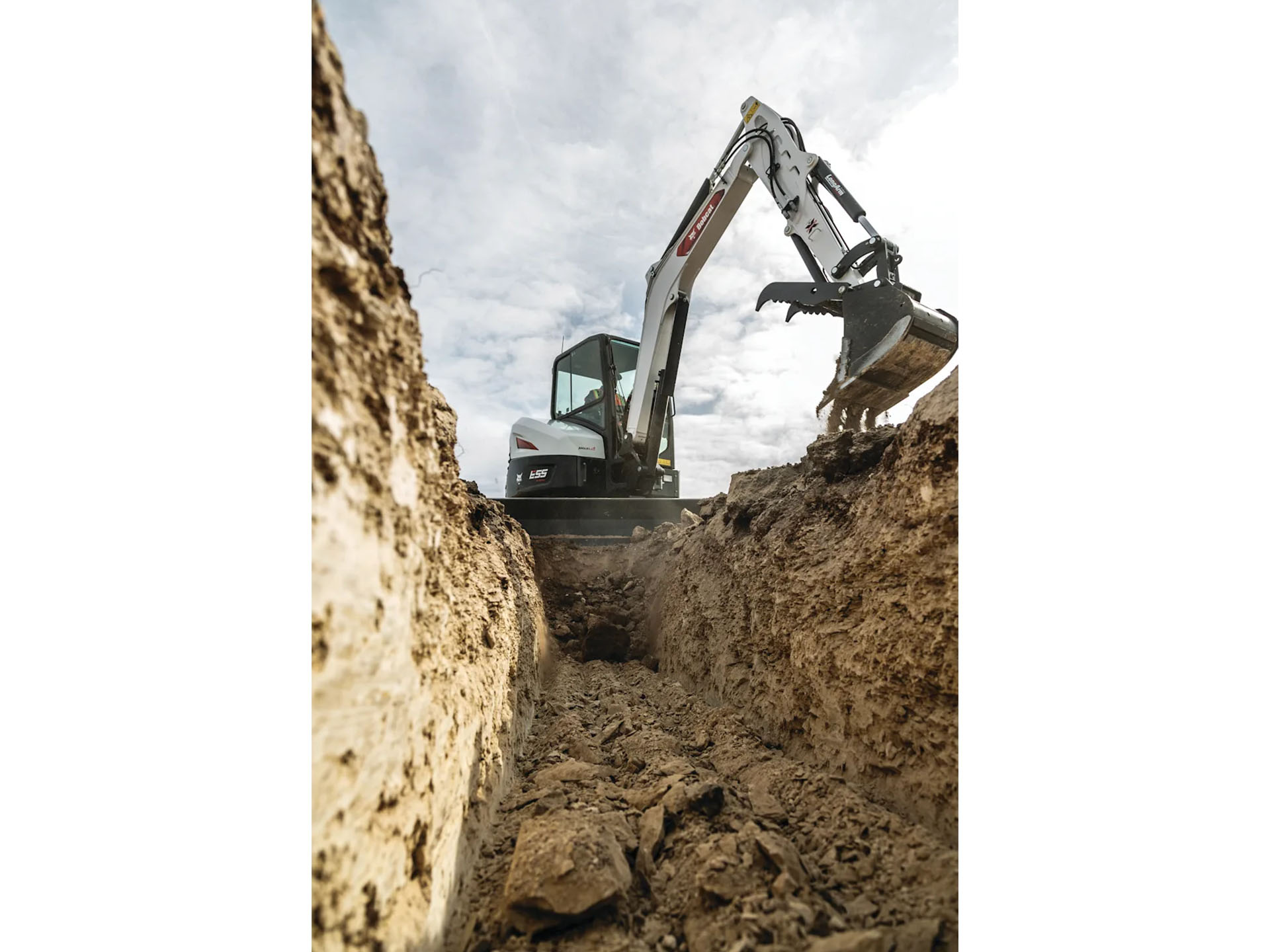 2025 Bobcat E55 in Paso Robles, California - Photo 6