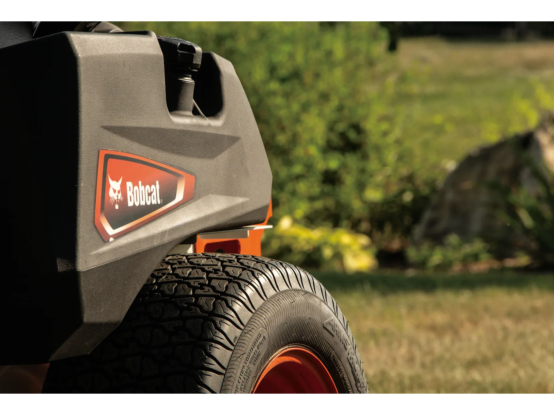 New 2025 Bobcat ZT3500 48 in. Kawasaki FX651V 21.5 hp White