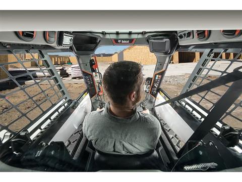 2025 Bobcat T62 in Paso Robles, California - Photo 5