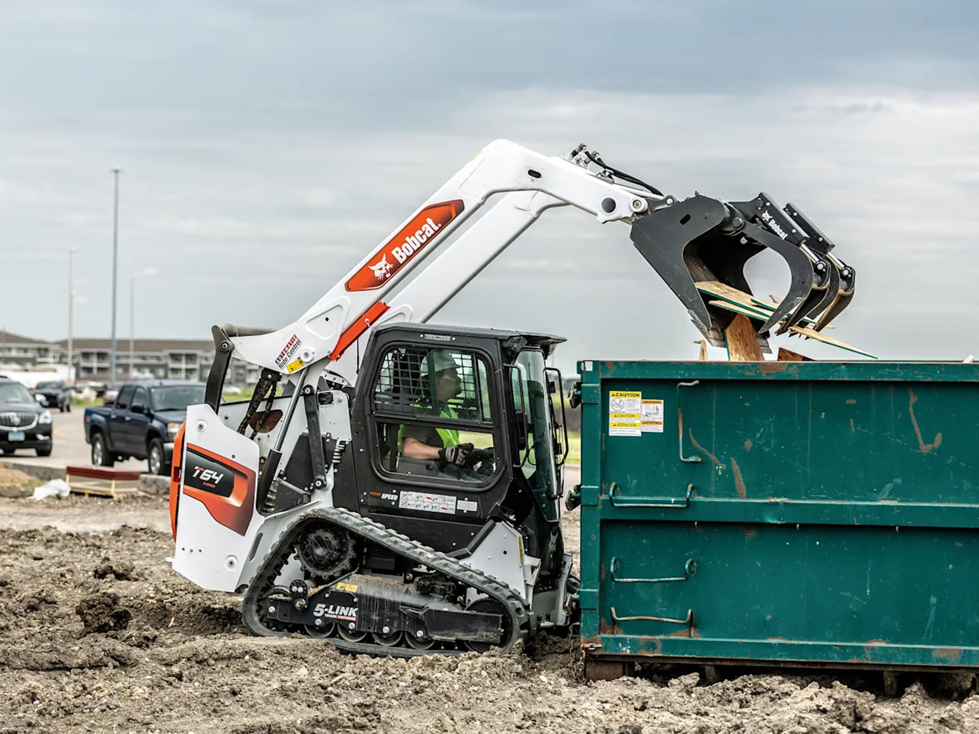 2025 Bobcat T64 in Paso Robles, California - Photo 7