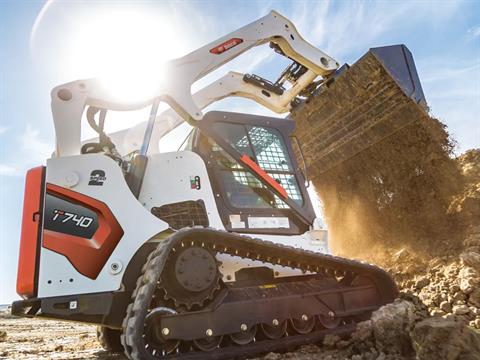2025 Bobcat T740 in Paso Robles, California - Photo 6