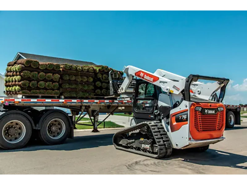 2025 Bobcat T76 in Paso Robles, California - Photo 13