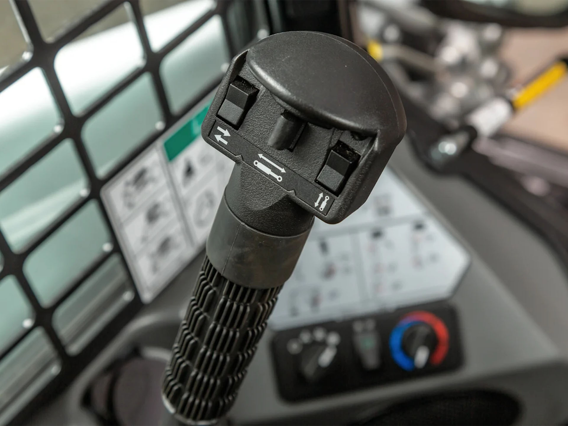 2025 Bobcat T770 in Paso Robles, California - Photo 5